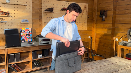 Portable Laptop Screen Extenders - Triple & Quad Monitor Setup | INVZI
